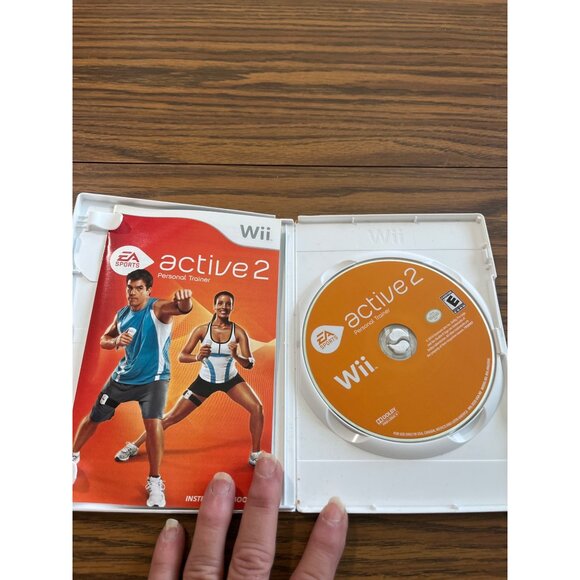 Wii games Lego Harry Potter and EA Sports Active 2 personal trainer - Picture 6 of 7